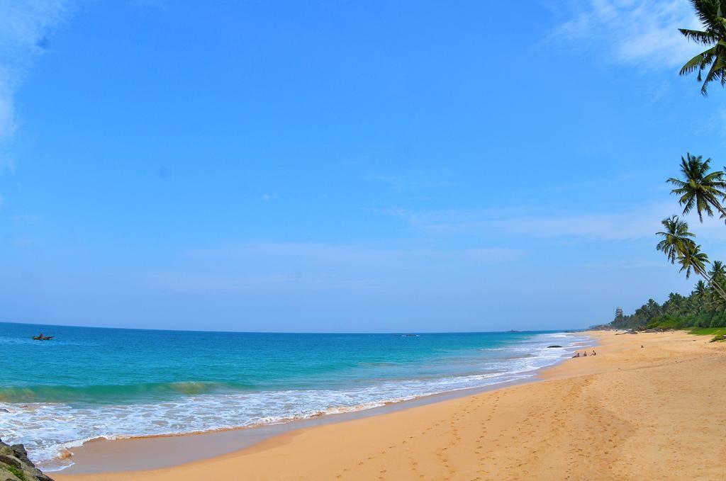 Rainbow Beach Hotel Hikkaduwa Bagian luar foto