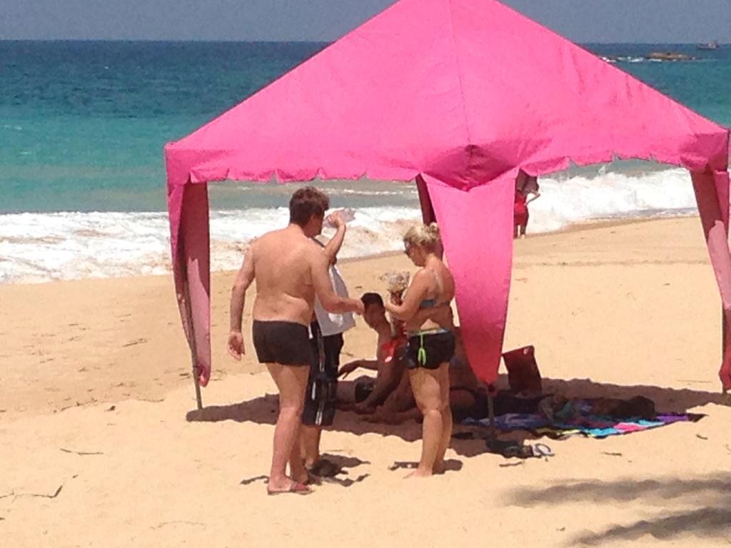 Rainbow Beach Hotel Hikkaduwa Bagian luar foto